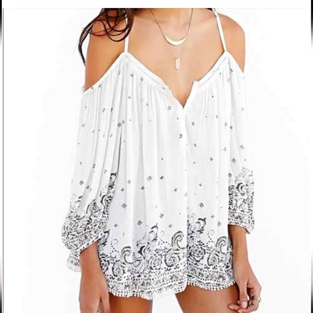 ECOTE Boho Cold Shoulder Flowy Top